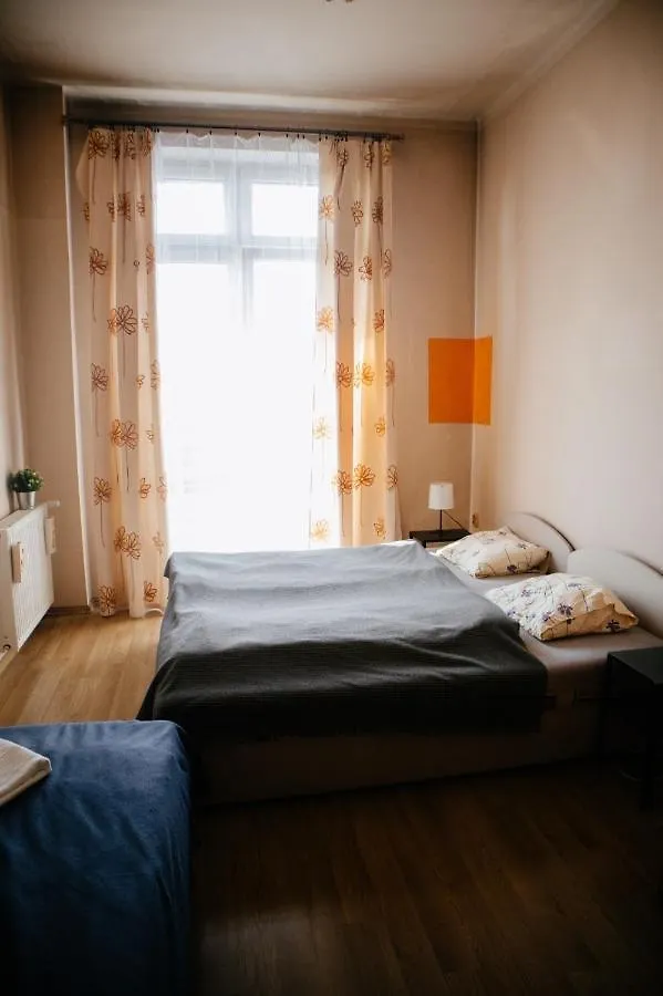 Cozy And Cheap Room In Old Town Krakow Apartment